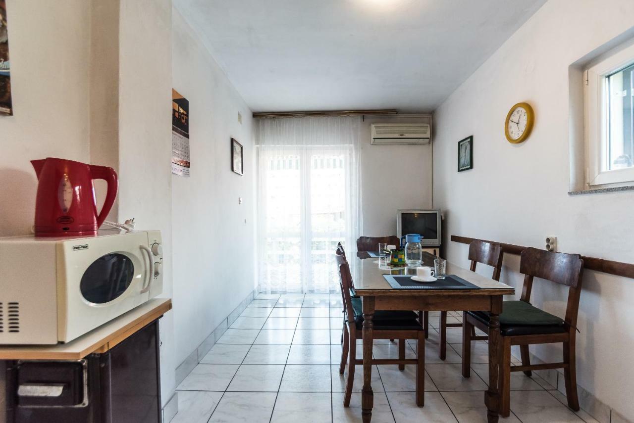 Kiwi Apartments Gornji Karin Ngoại thất bức ảnh