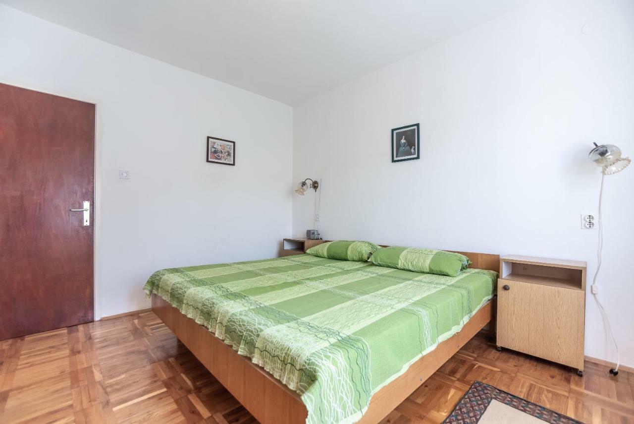 Kiwi Apartments Gornji Karin Ngoại thất bức ảnh